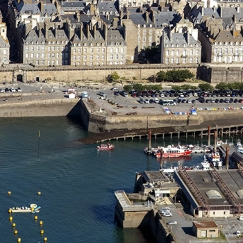La gare maritime de la Bourse en rénovation
