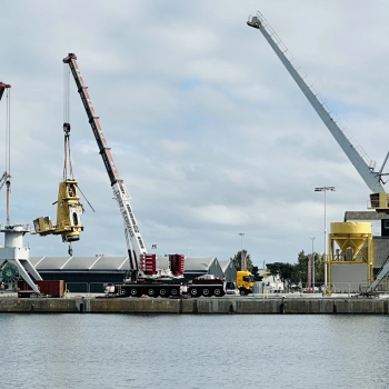 Démantèlement des 2 grues