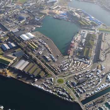 Le "NAO VICTORIA" et le "GALEON ANDALUCIA" en escale au port de Saint-Malo